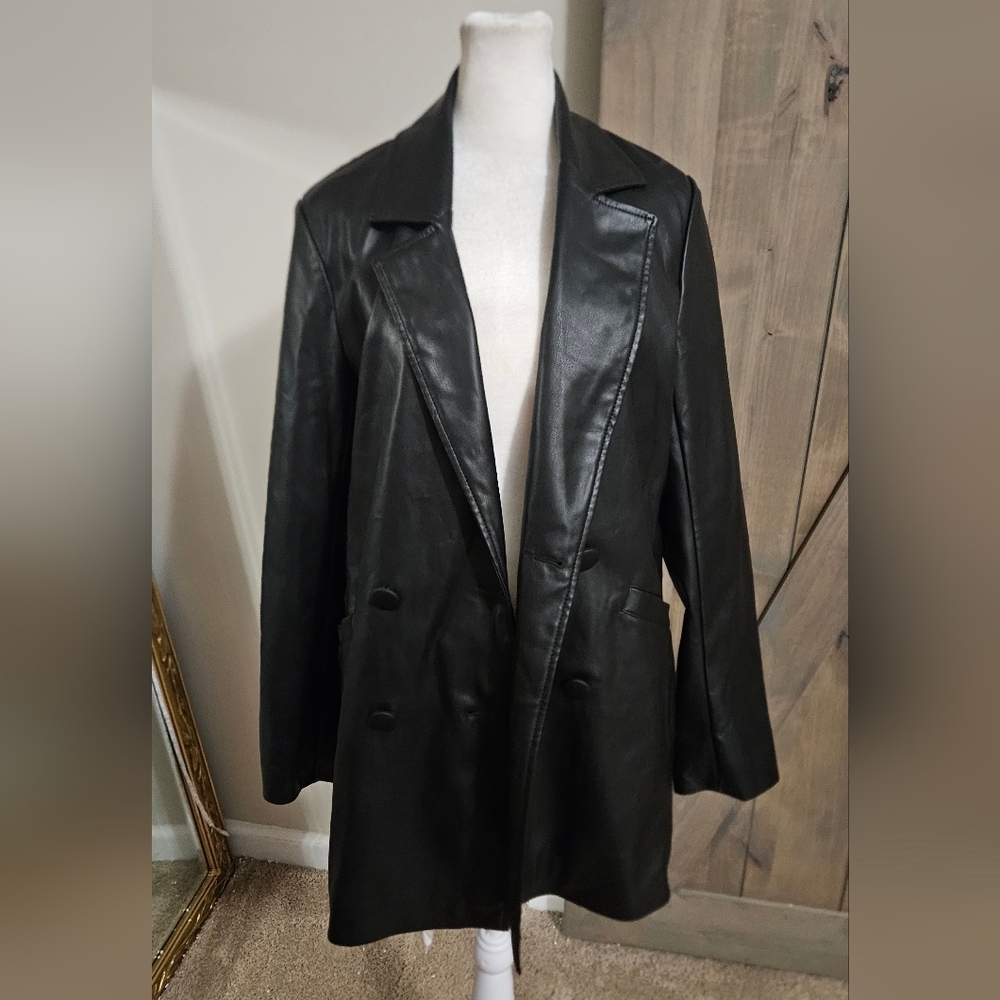 TOPSHOP Faux Leather Double-Breasted Blazer Jacket In Black. Size 6 - Picture 11 of 16